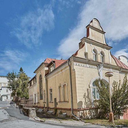 Apartman Villa Eiche Marianske Lazne Bagian luar foto